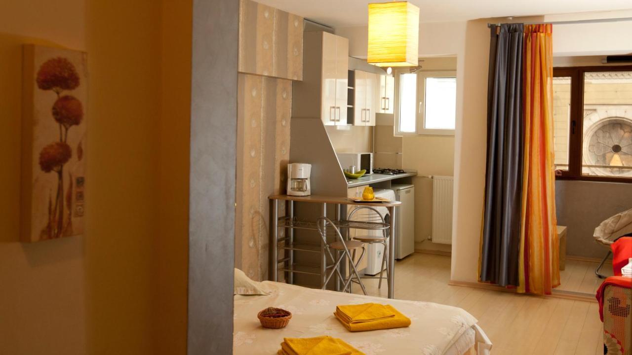 Rainbow Accommodations بوخارست المظهر الخارجي الصورة